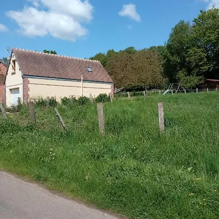 La Maison Des Taillis Guest house